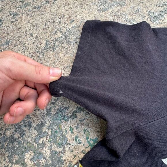 Nike NBA Los Angeles Lakers Lebron James #23 Jersey Shirt - Picture 3 of 5